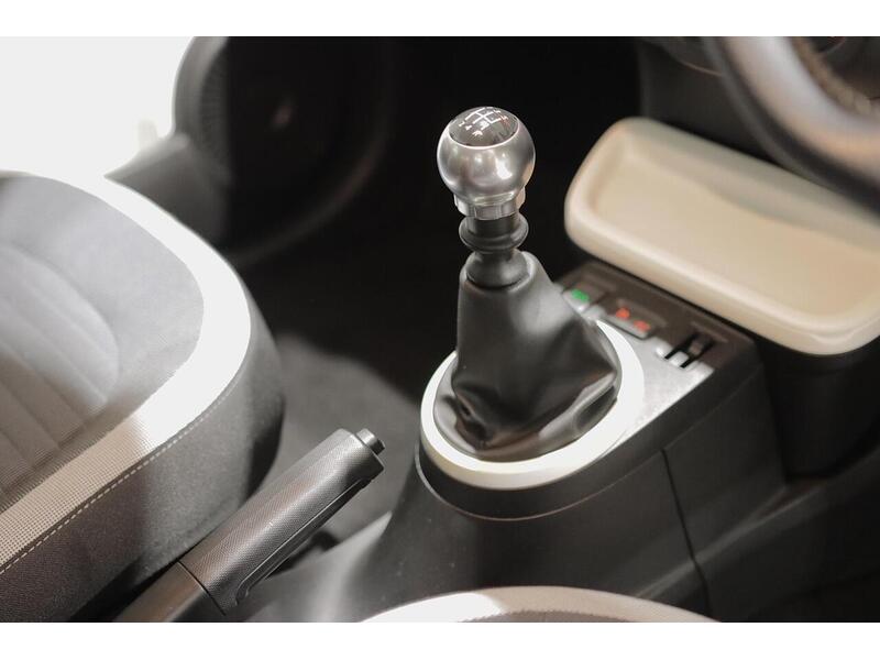 Used Renault Twingo 2016 for sale - 77159938: Photo 19