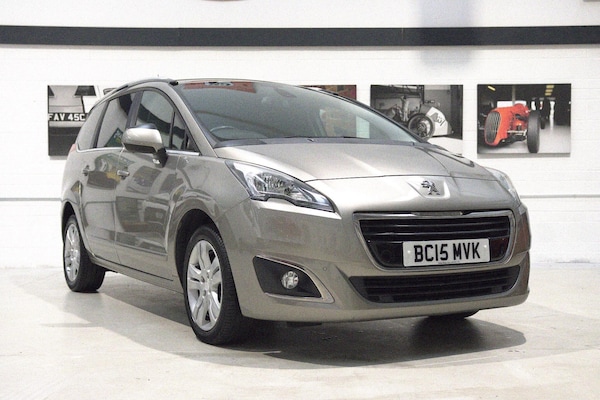 Used Peugeot 5008 2015 for sale - 76238805: Photo 1