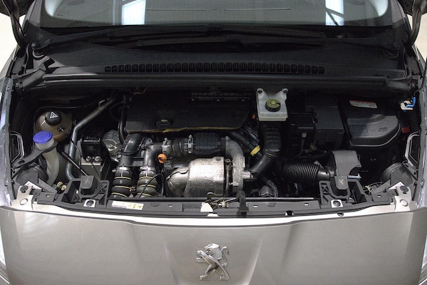 Used Peugeot 5008 2015 for sale - 76238805: Photo 35