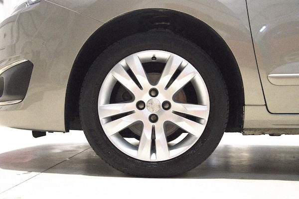 Used Peugeot 5008 2015 for sale - 76238805: Photo 37