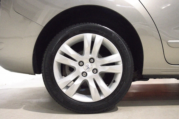 Used Peugeot 5008 2015 for sale - 76238805: Photo 39