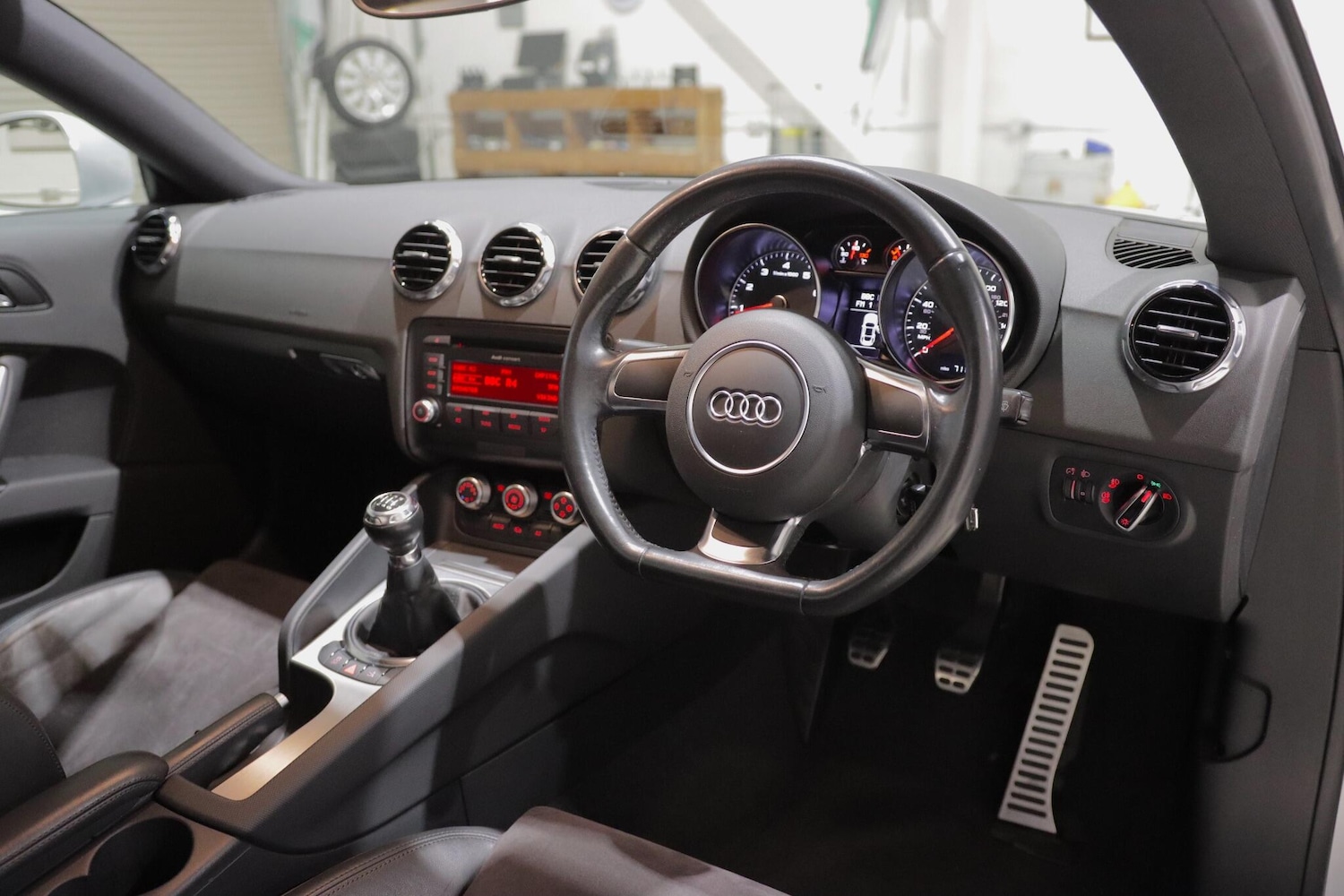 Used Audi TT 2012 for sale - 76935915: Photo 10