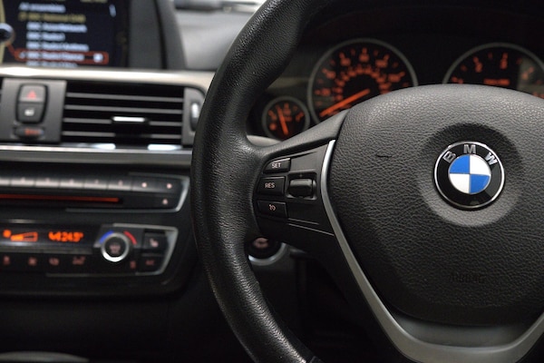 Used BMW 3 Series 2013 for sale - 76307447: Photo 18