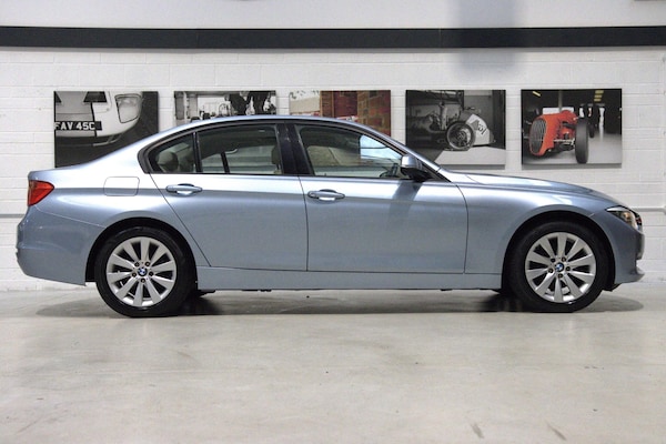 Used BMW 3 Series 2013 for sale - 76307447: Photo 2
