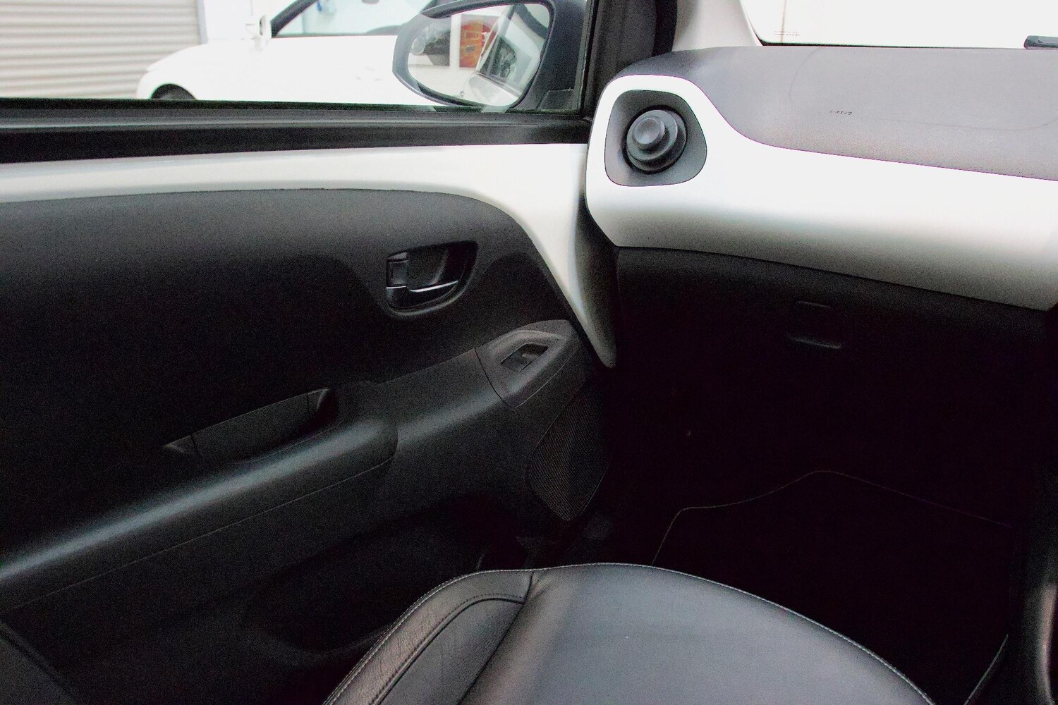 Vehicle 25