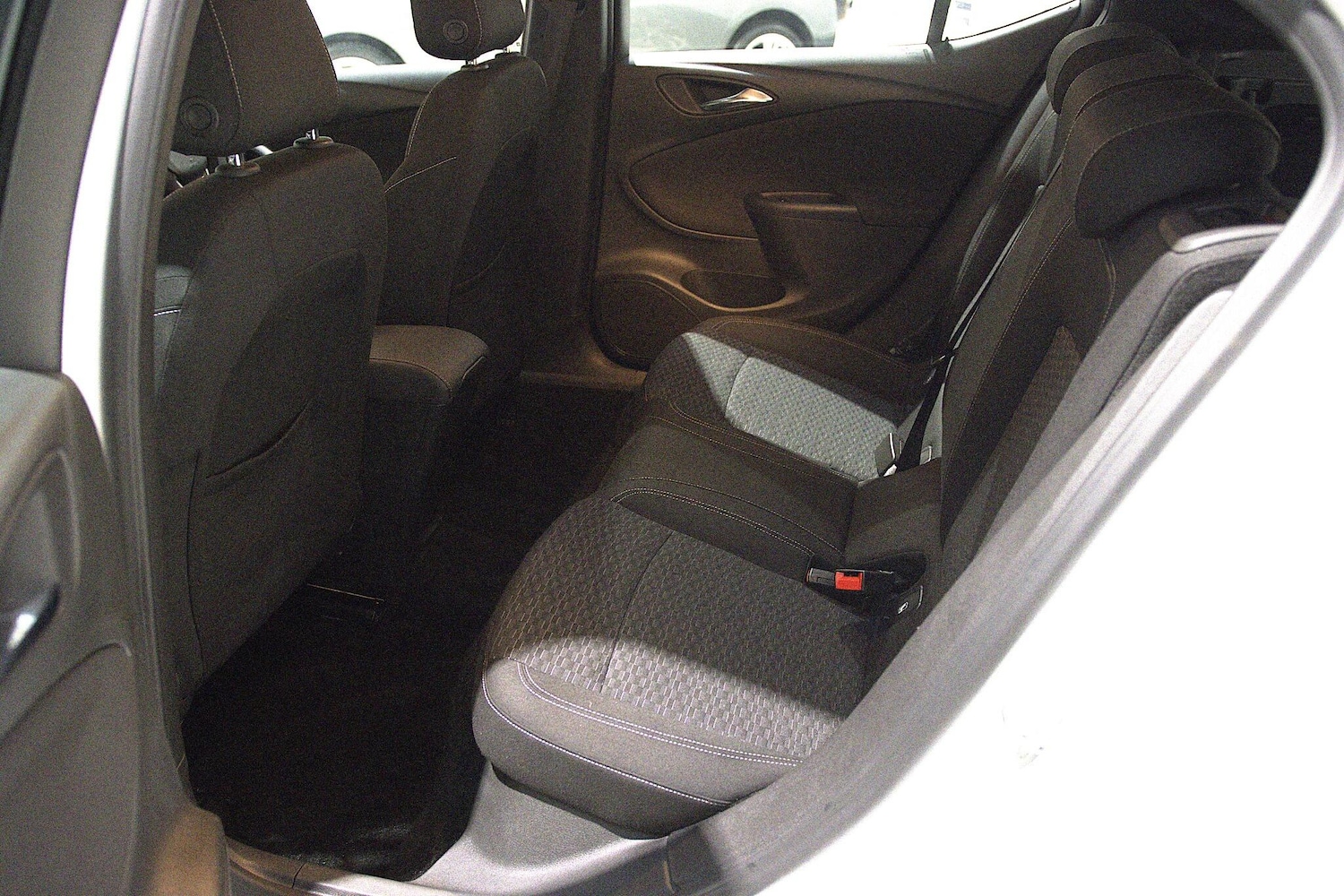 Used Vauxhall Astra 2017 for sale - 76200040: Photo 12