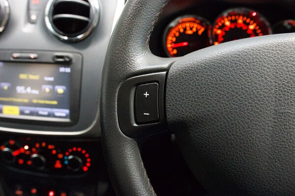 Used Dacia Sandero Stepway 2015 for sale - 75720493: Photo 18