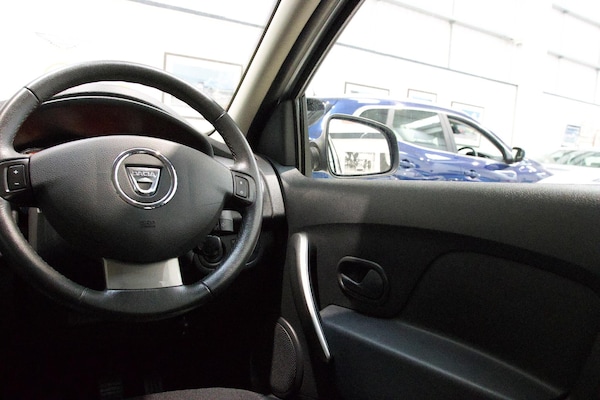 Used Dacia Sandero Stepway 2015 for sale - 75720493: Photo 26