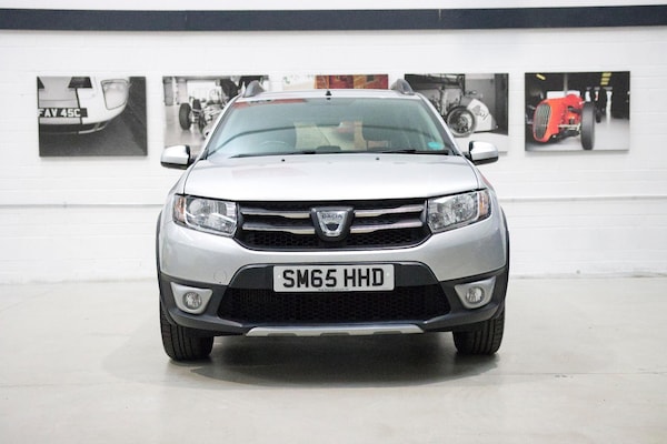 Used Dacia Sandero Stepway 2015 for sale - 75720493: Photo 8