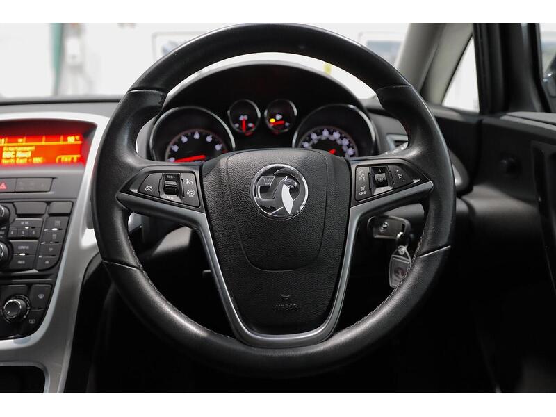 Used Vauxhall Astra 2015 for sale - 77153961: Photo 15