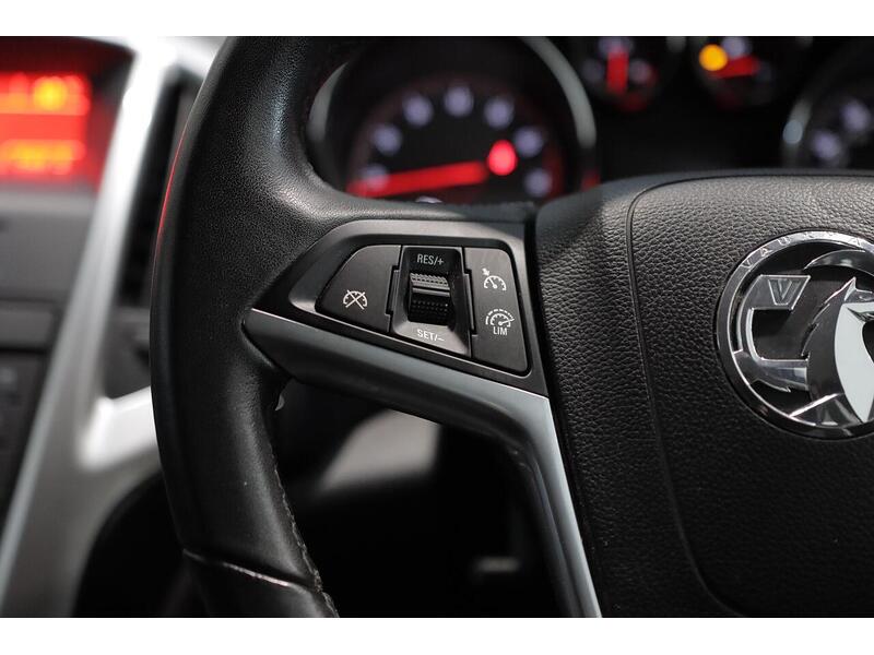 Used Vauxhall Astra 2015 for sale - 77153961: Photo 16
