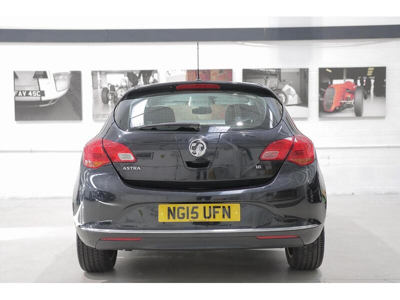 Used Vauxhall Astra 2015 for sale - 77153961: Photo 4