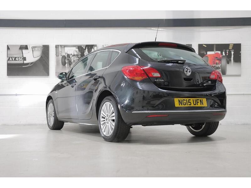 Used Vauxhall Astra 2015 for sale - 77153961: Photo 5