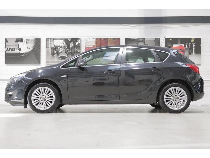 Used Vauxhall Astra 2015 for sale - 77153961: Photo 6