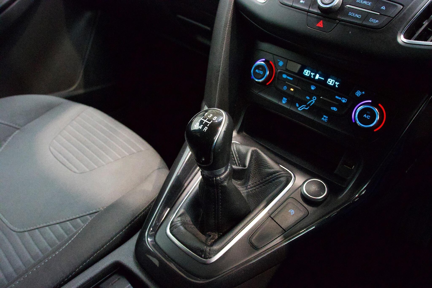 Used Ford Focus 2017 for sale - 76238964: Photo 25