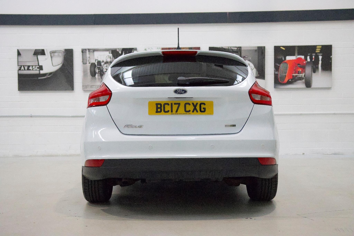 Used Ford Focus 2017 for sale - 76238964: Photo 4