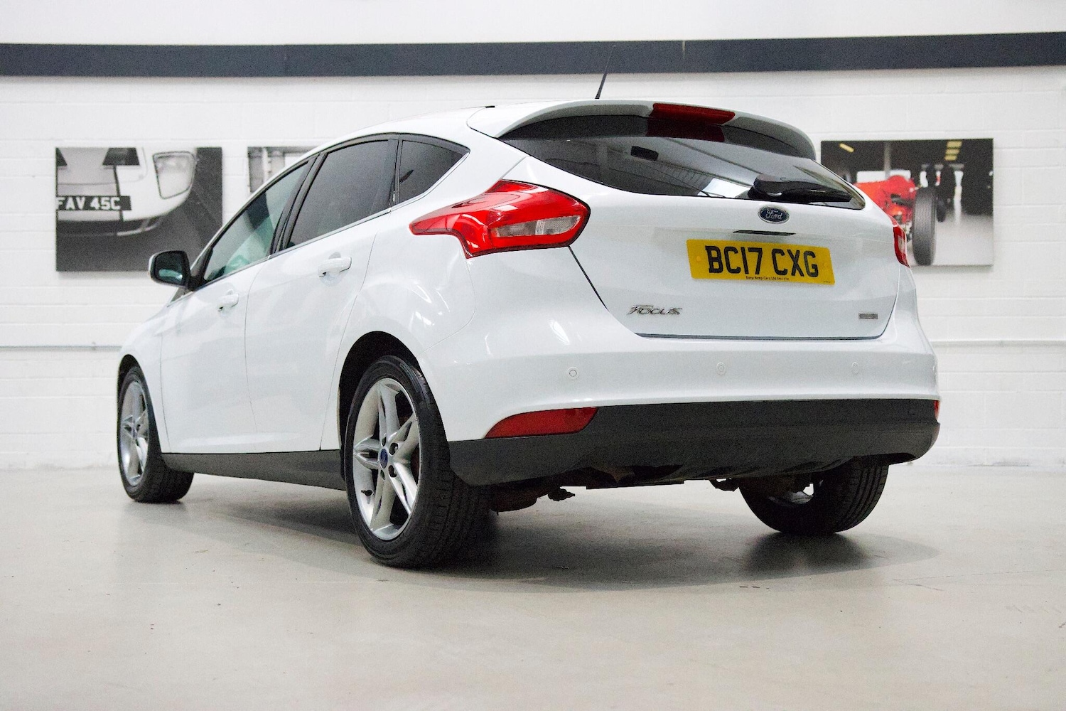 Used Ford Focus 2017 for sale - 76238964: Photo 5