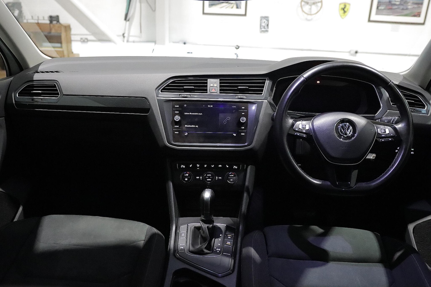 Used Volkswagen Tiguan 2018 for sale - 76550097: Photo 10