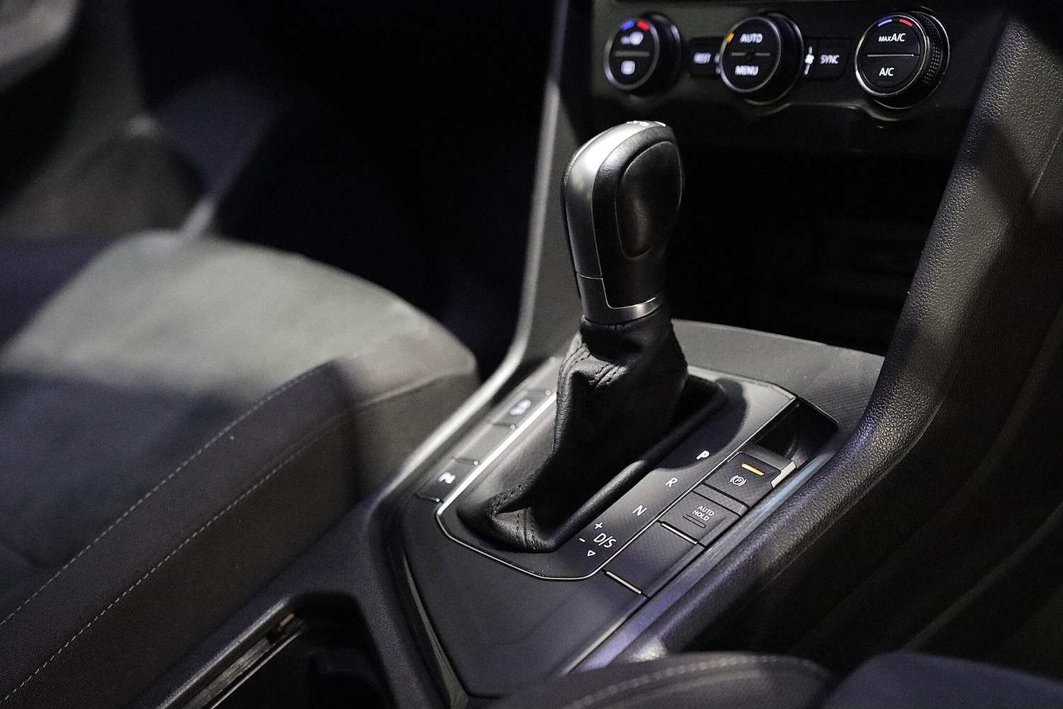 Used Volkswagen Tiguan 2018 for sale - 76550097: Photo 22