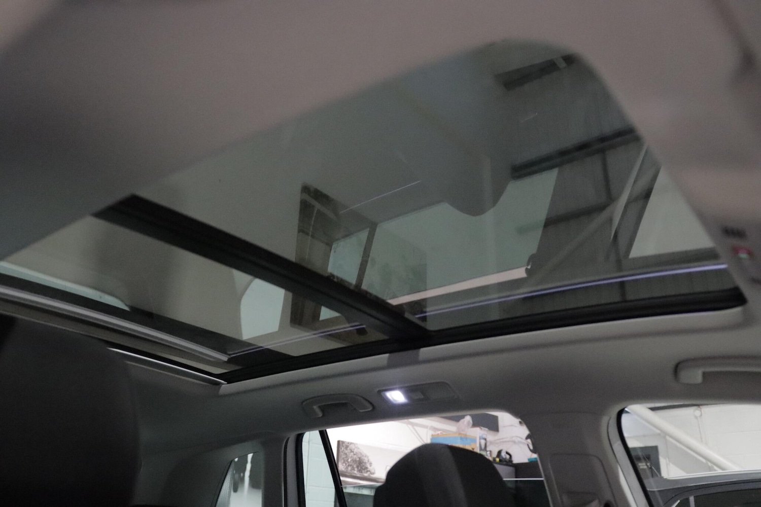 Used Volkswagen Tiguan 2018 for sale - 76550097: Photo 25