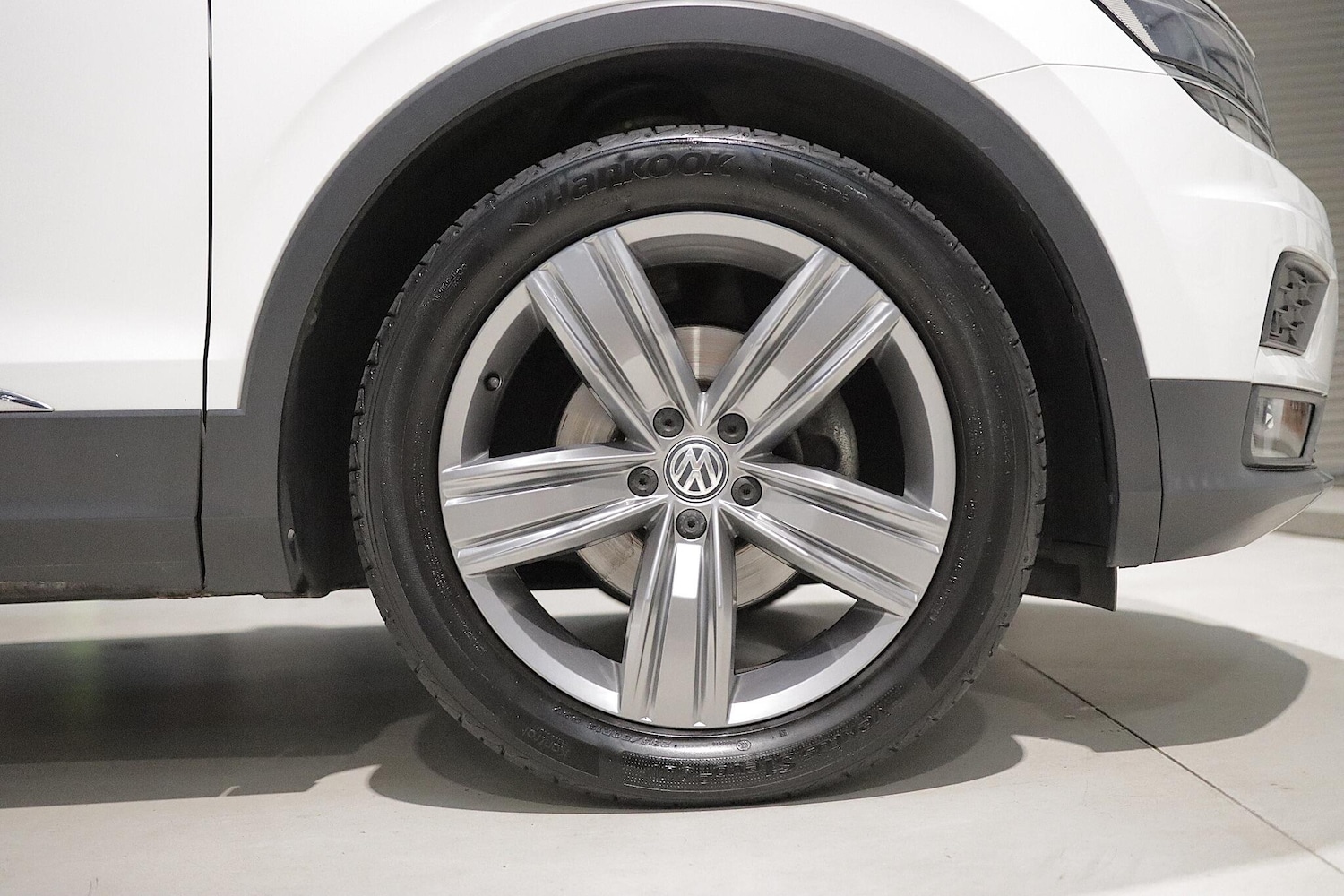 Used Volkswagen Tiguan 2018 for sale - 76550097: Photo 30