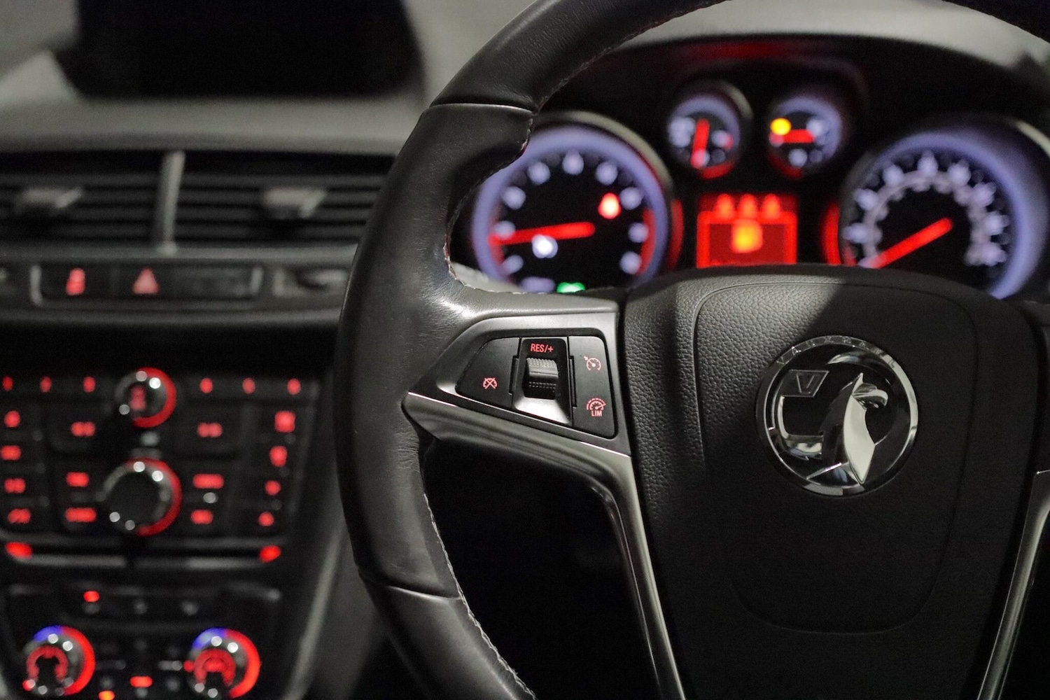 Used Vauxhall Mokka 2016 for sale - 76702001: Photo 16