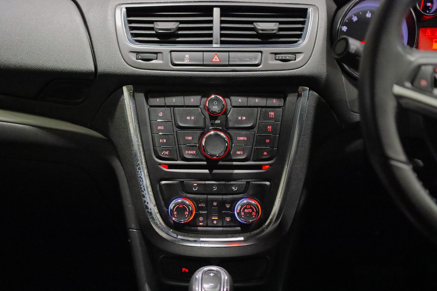 Used Vauxhall Mokka 2016 for sale - 76702001: Photo 19