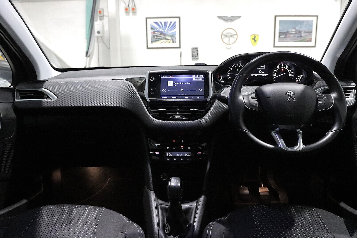 Used Peugeot 208 2019 for sale - 76499627: Photo 10