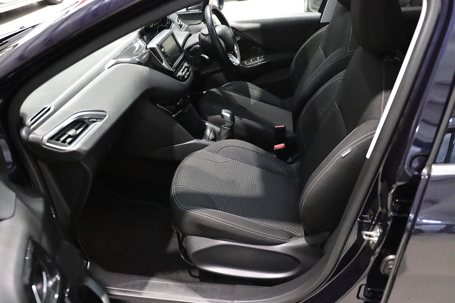 Used Peugeot 208 2019 for sale - 76499627: Photo 11