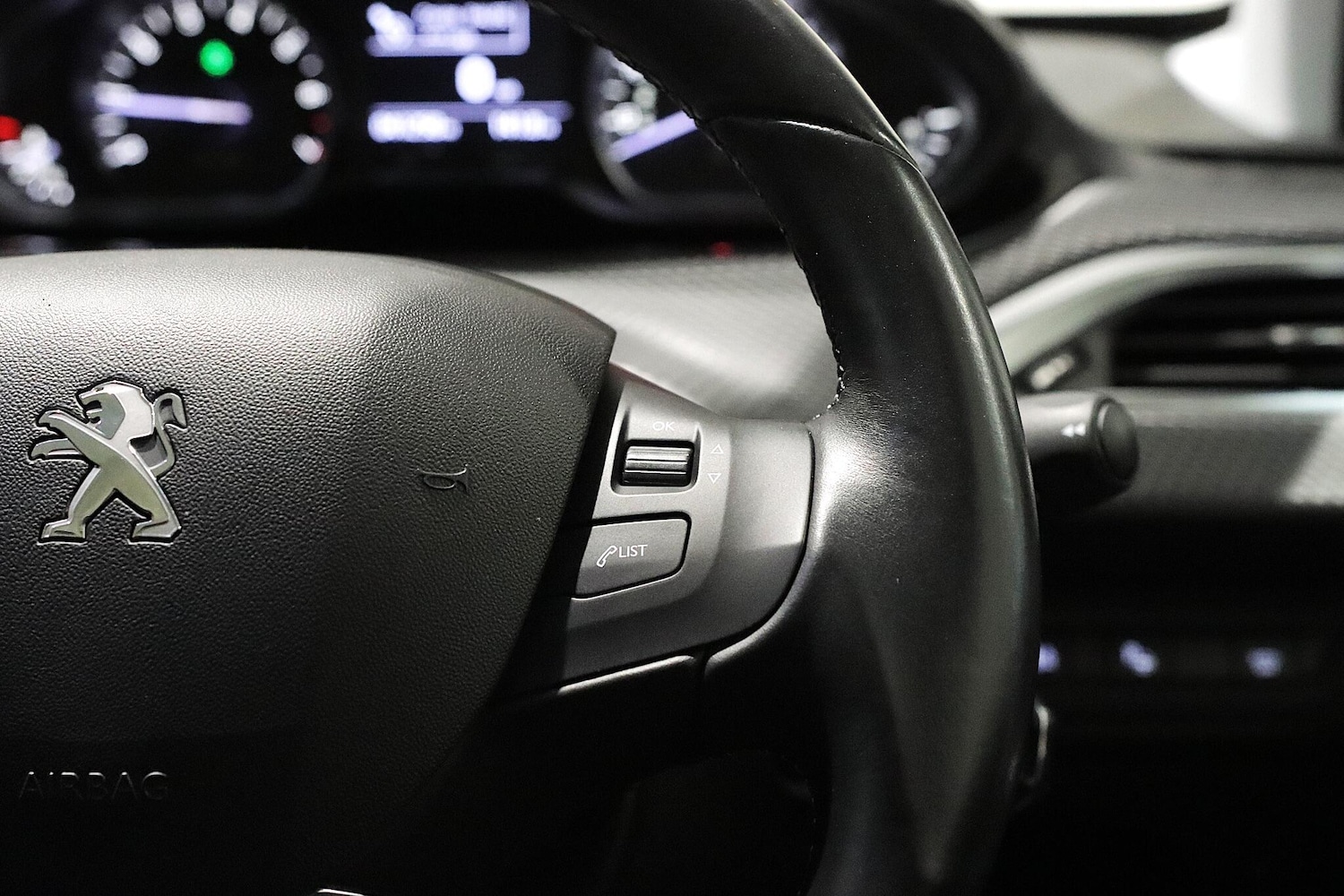 Used Peugeot 208 2019 for sale - 76499627: Photo 18