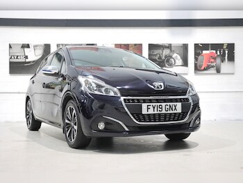 Used Peugeot 208 2019 for sale - 76499627: Photo