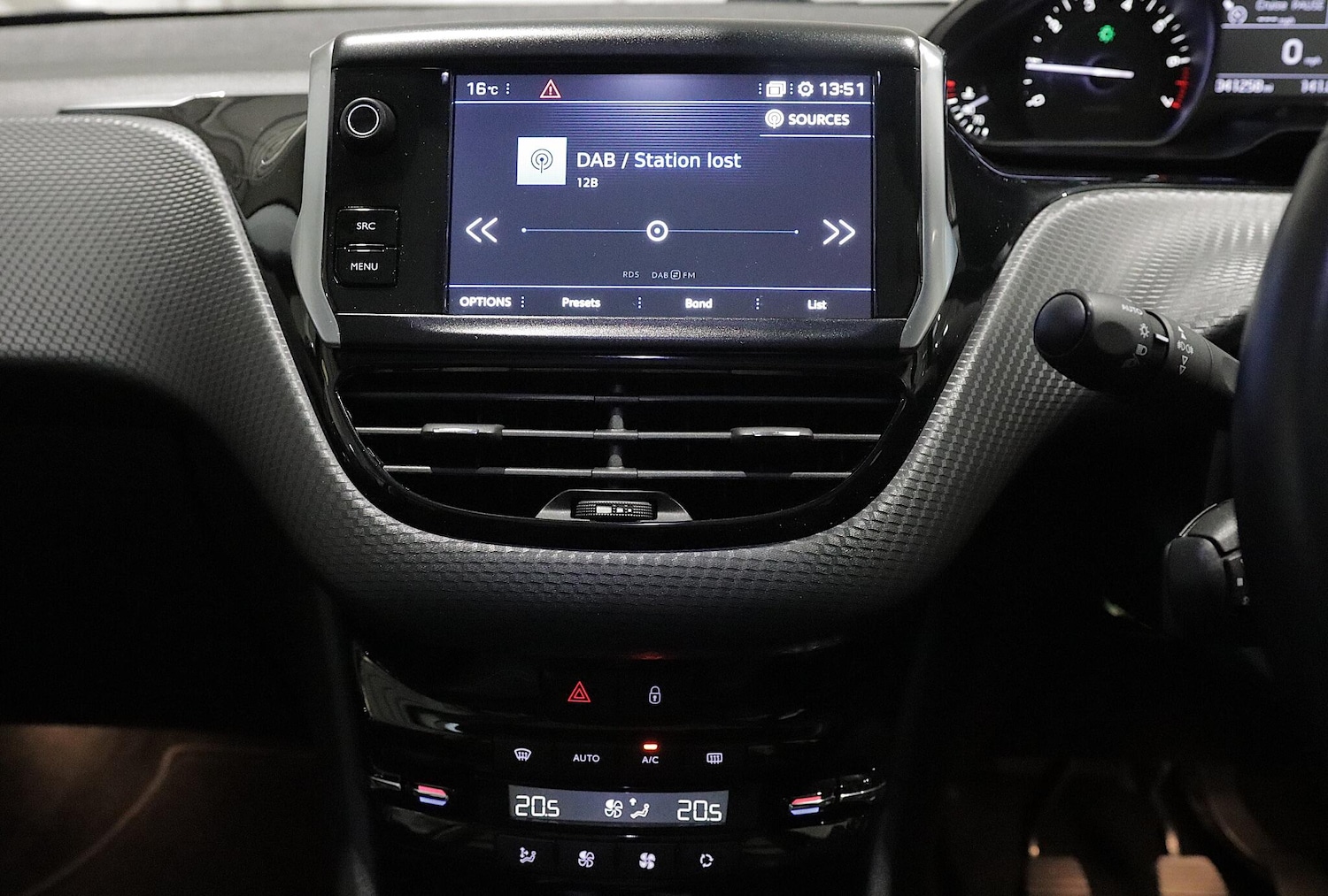 Used Peugeot 208 2019 for sale - 76499627: Photo 21