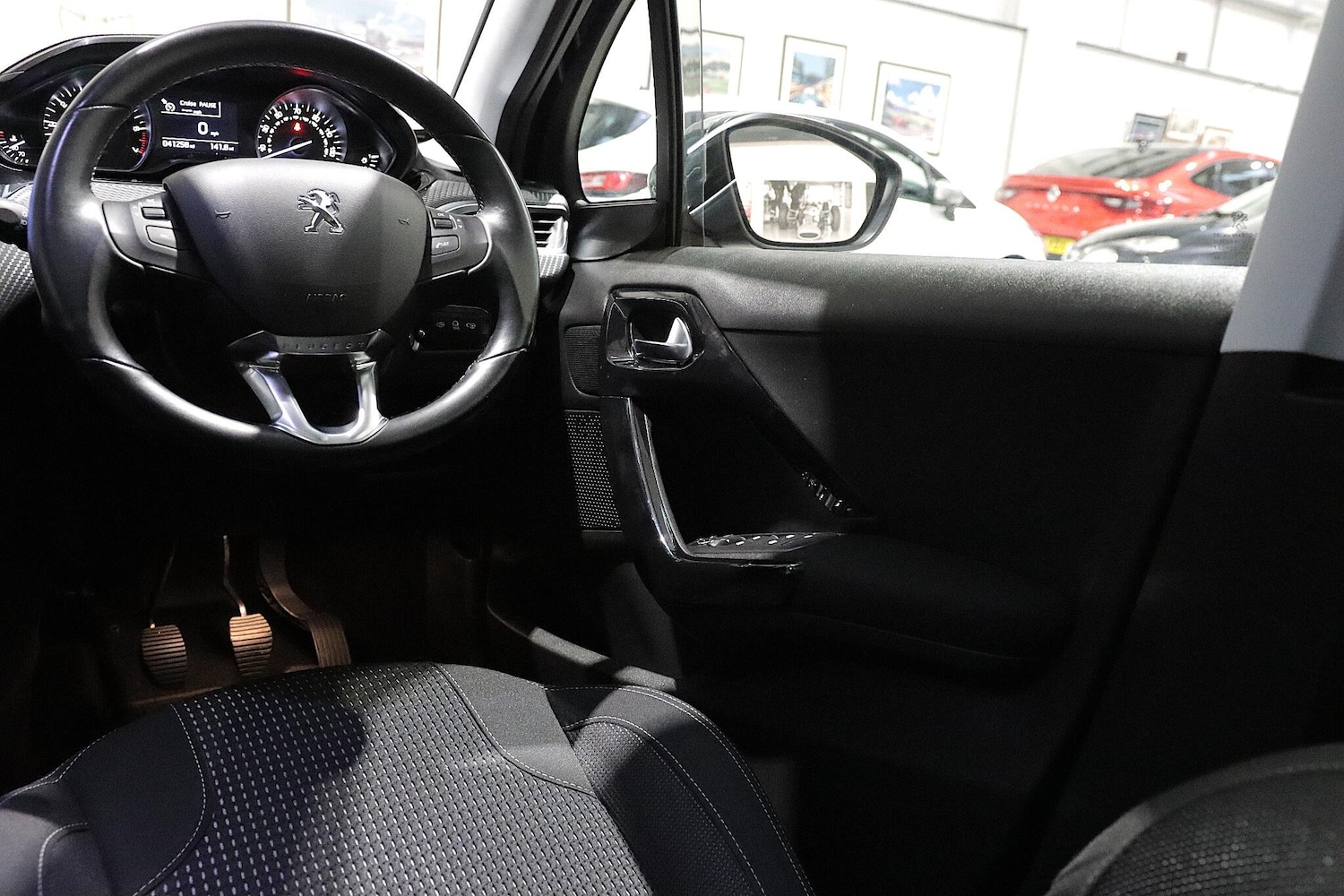Used Peugeot 208 2019 for sale - 76499627: Photo 29