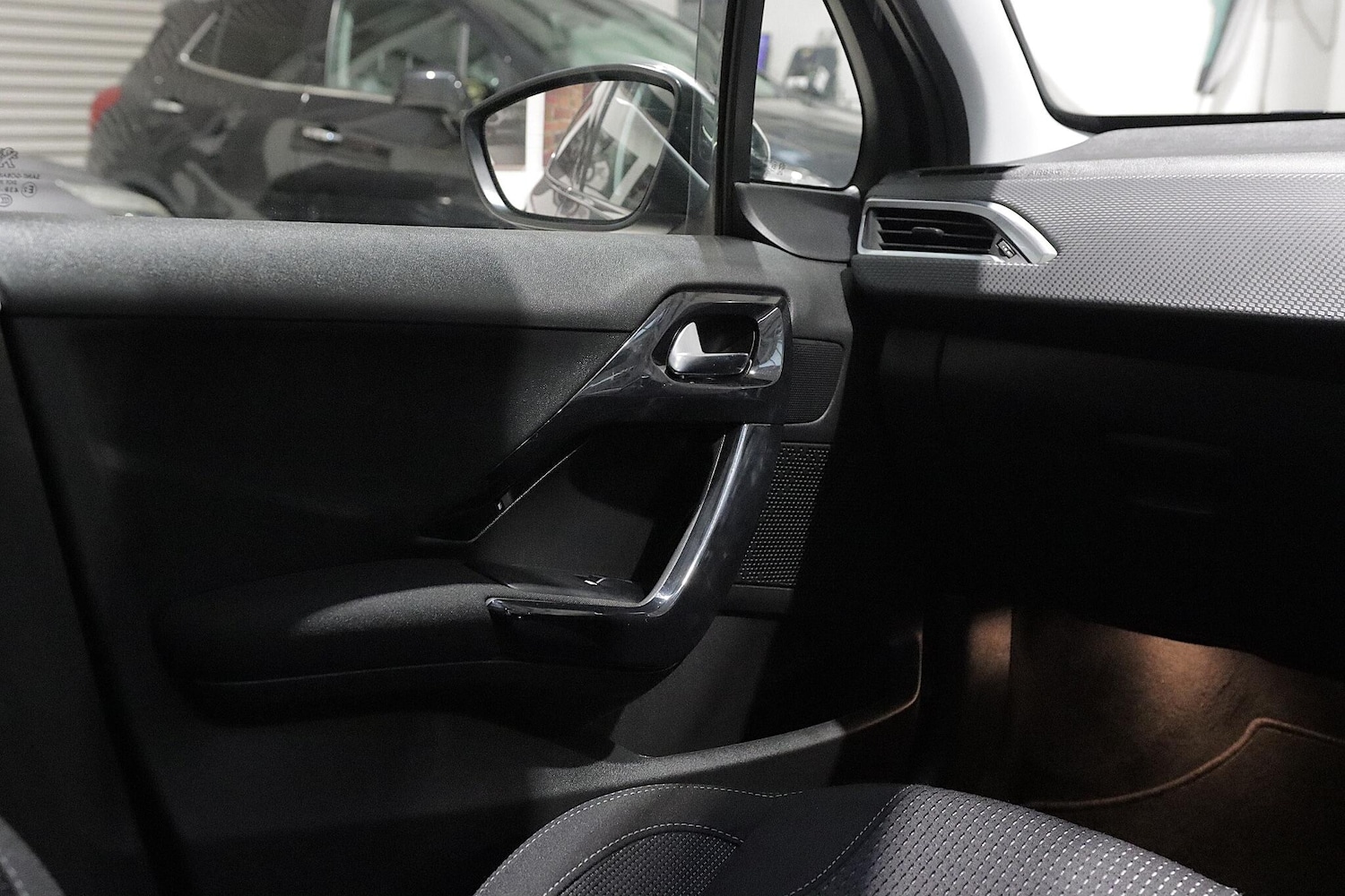 Used Peugeot 208 2019 for sale - 76499627: Photo 30