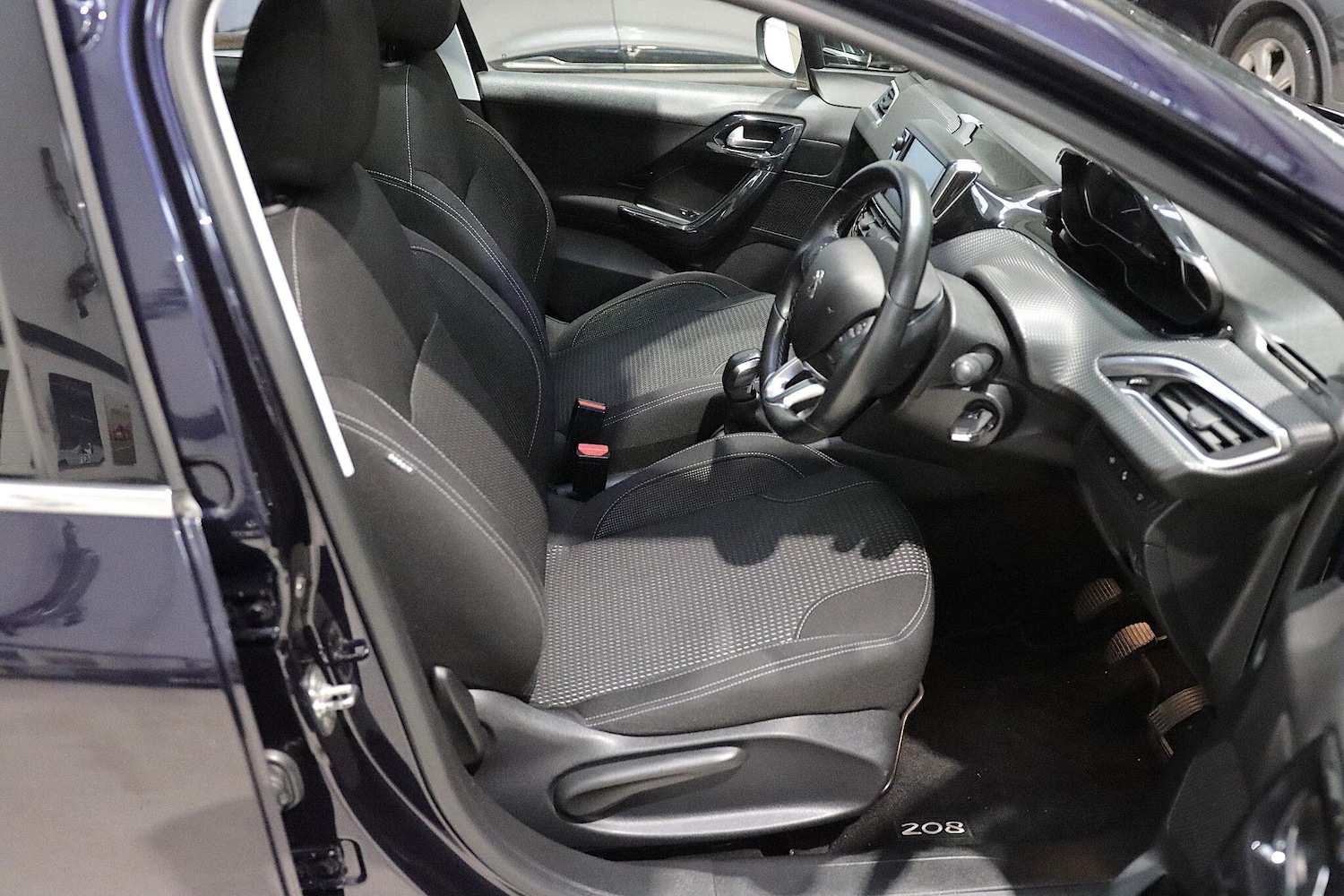 Used Peugeot 208 2019 for sale - 76499627: Photo 9