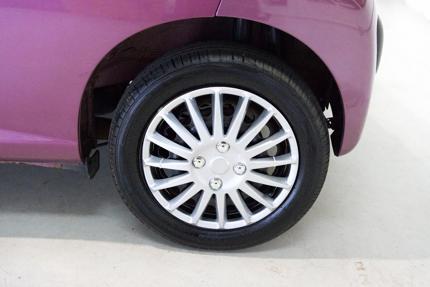 Vehicle 28