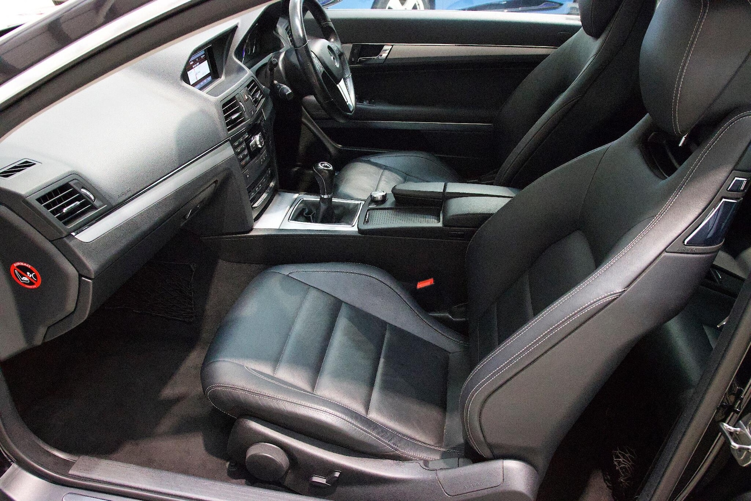 Used Mercedes-Benz E Class 2013 for sale - 76727864: Photo 11