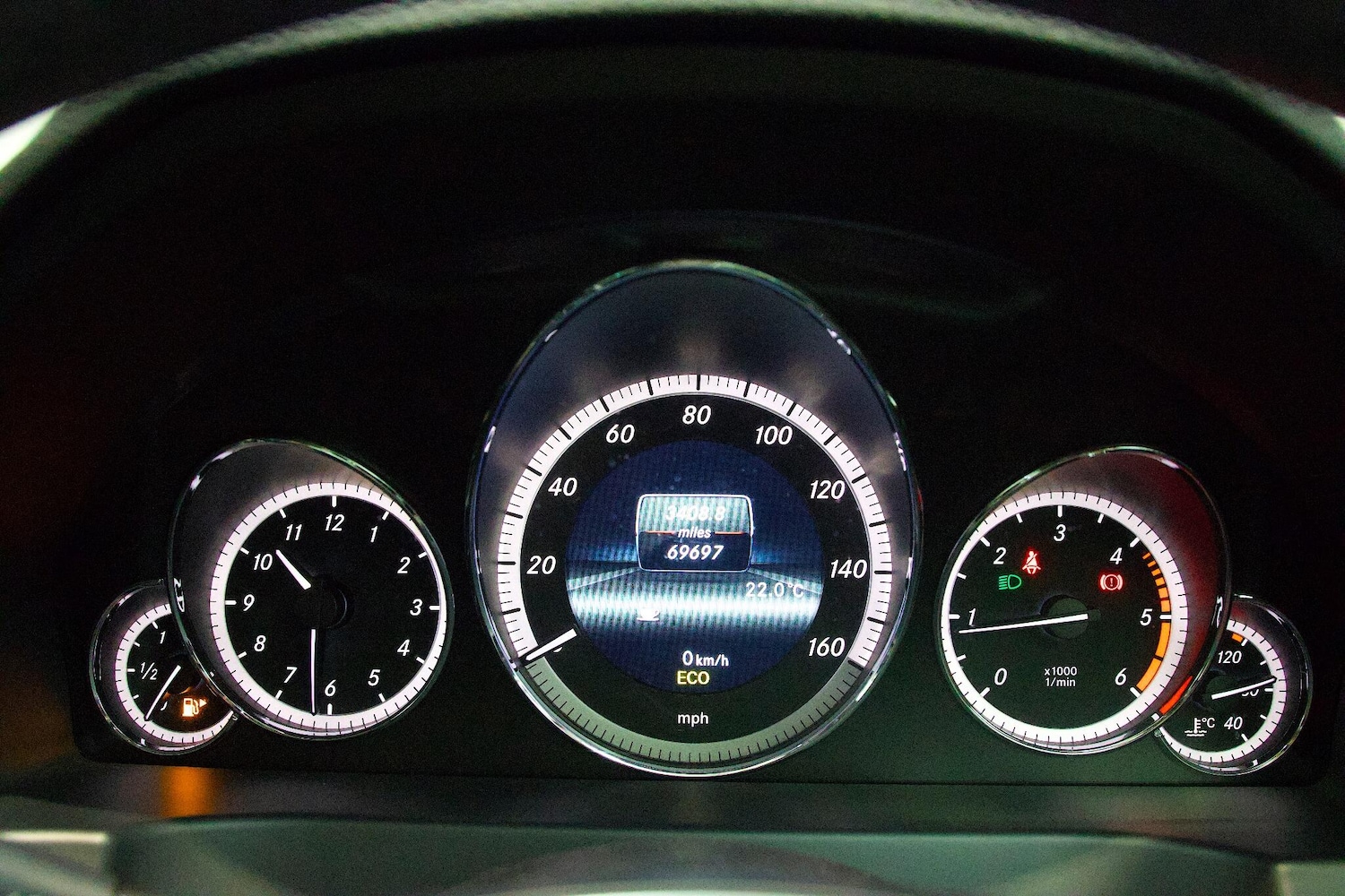 Used Mercedes-Benz E Class 2013 for sale - 76727864: Photo 19