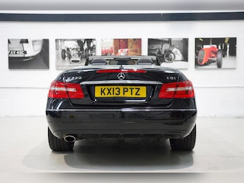 Used Mercedes-Benz E Class 2013 for sale - 76727864: Photo