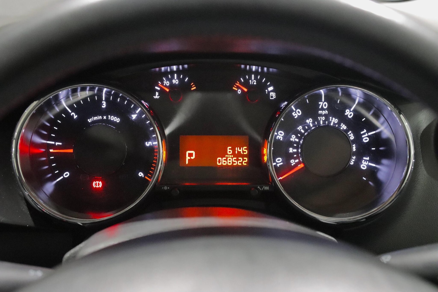 Used Peugeot 3008 2015 for sale - 76633304: Photo 17