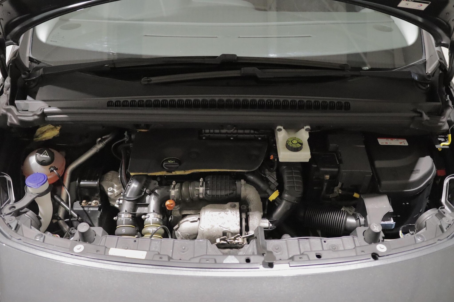 Used Peugeot 3008 2015 for sale - 76633304: Photo 22