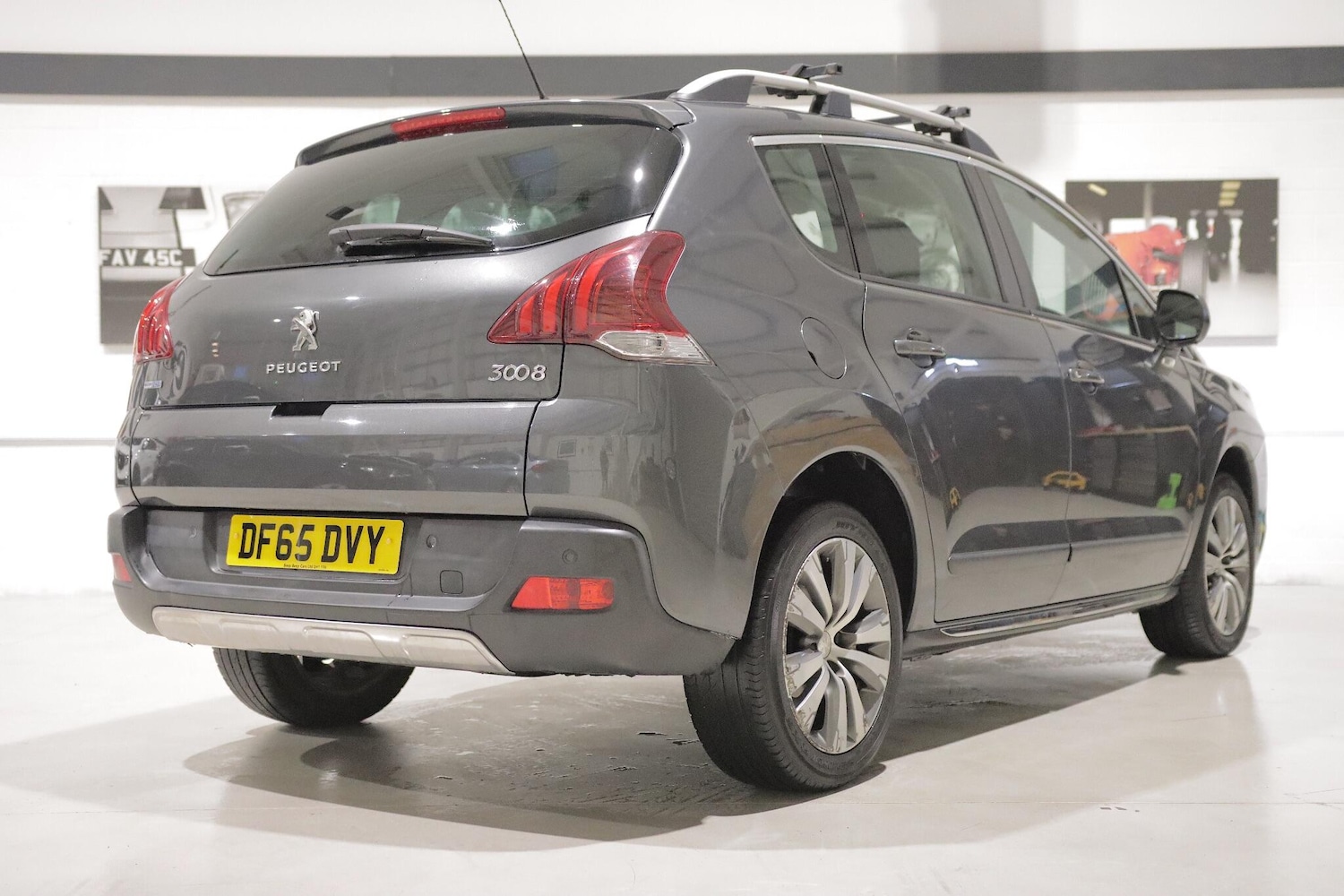 Used Peugeot 3008 2015 for sale - 76633304: Photo 3