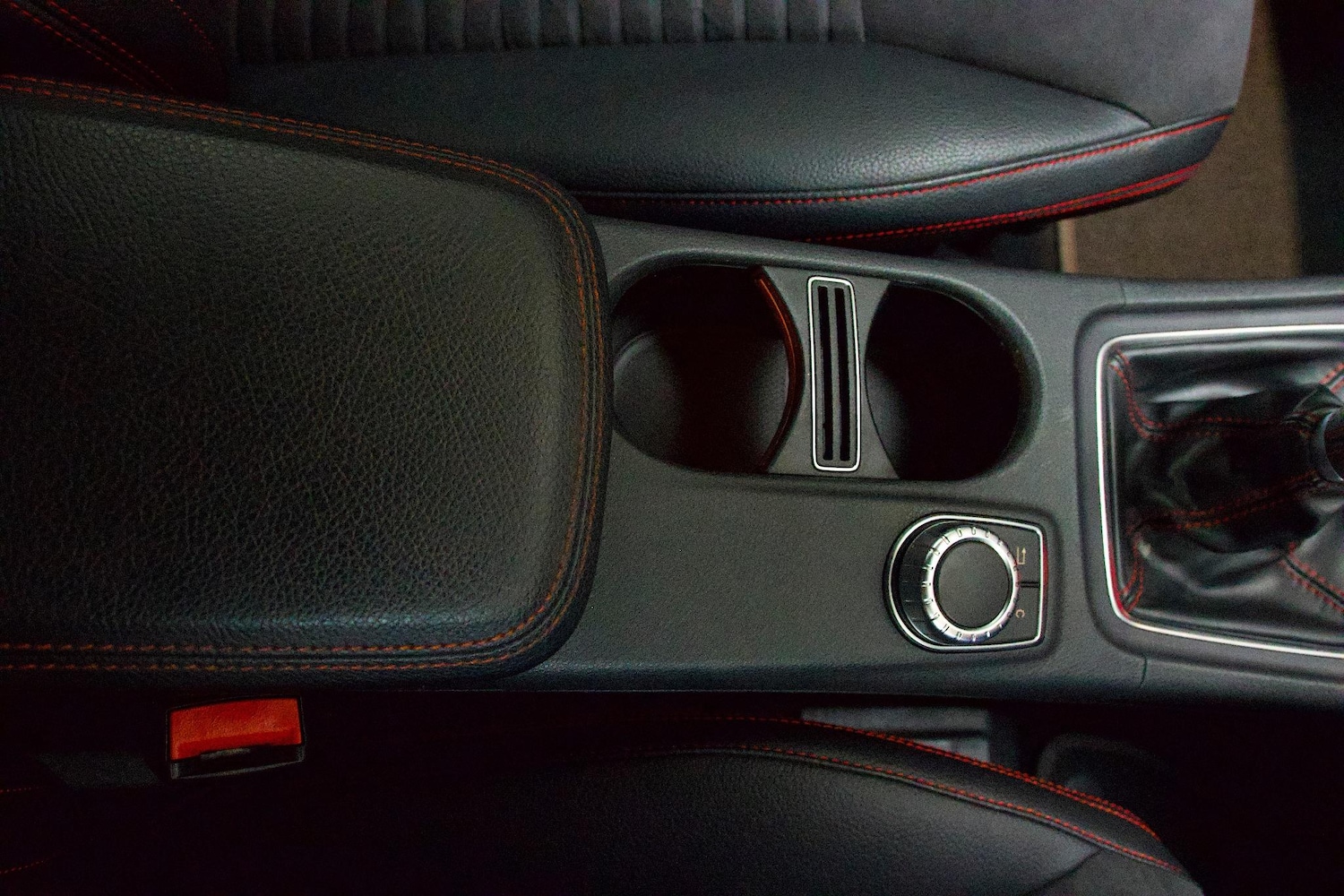 Used Mercedes-Benz A-Class 2015 for sale - 76371473: Photo 25