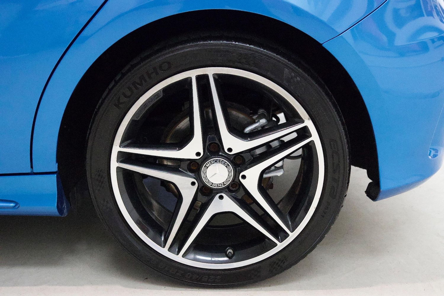 Used Mercedes-Benz A-Class 2015 for sale - 76371473: Photo 31