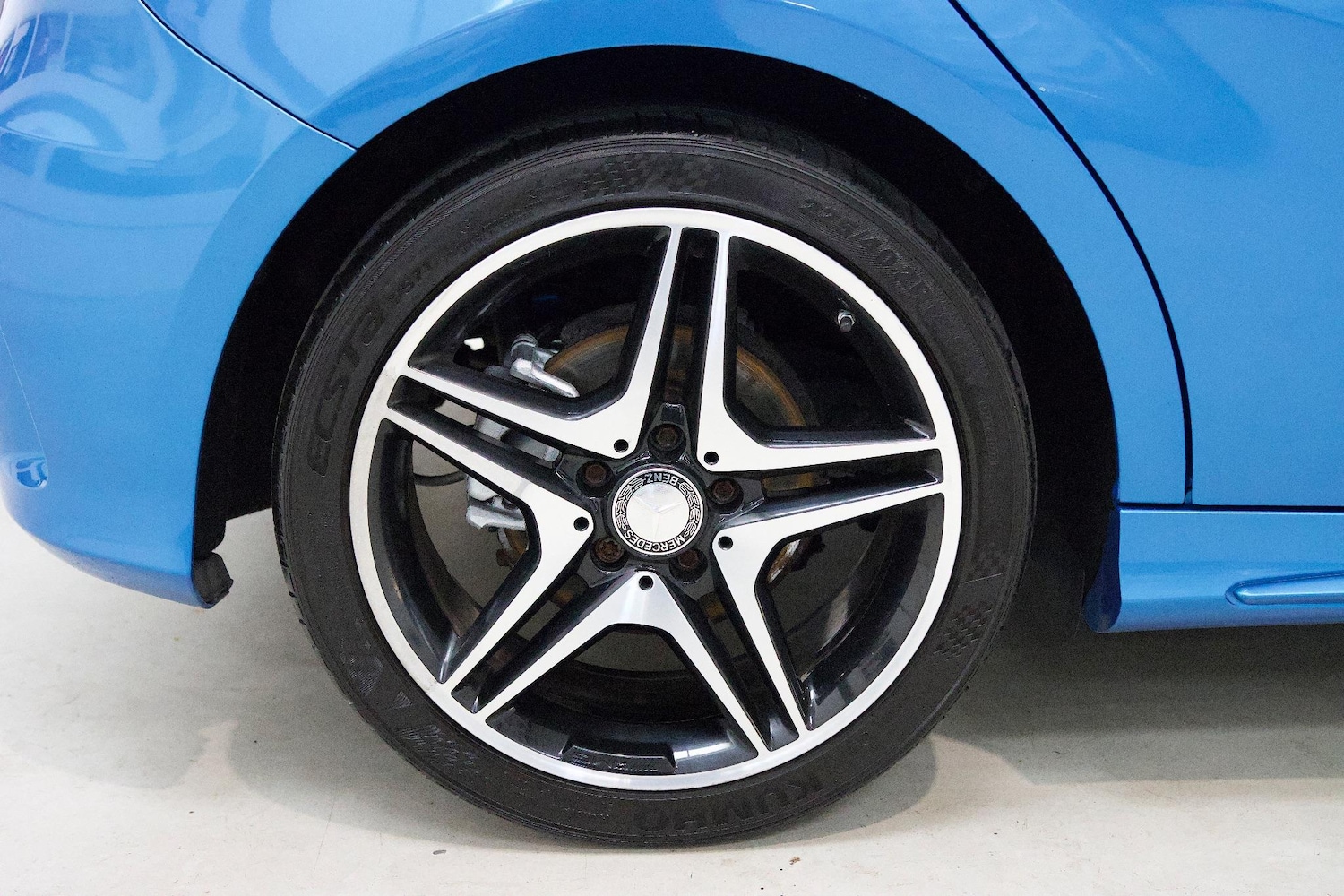 Used Mercedes-Benz A-Class 2015 for sale - 76371473: Photo 32