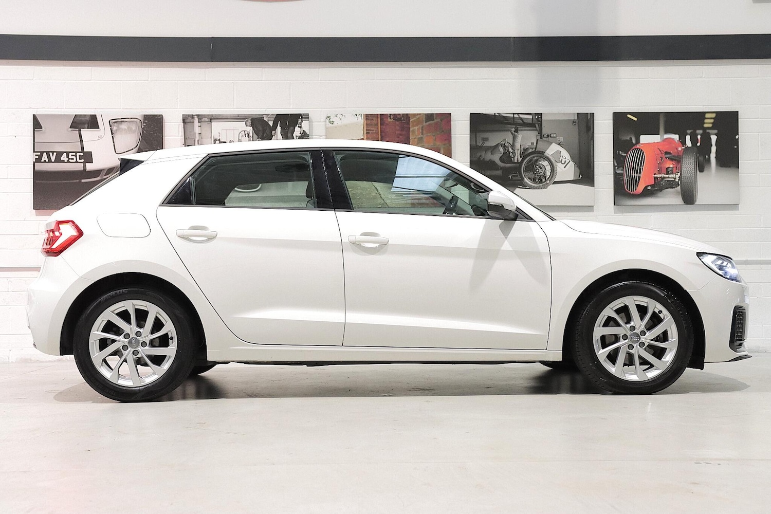 Used Audi A1 2020 for sale - 76781303: Photo 2