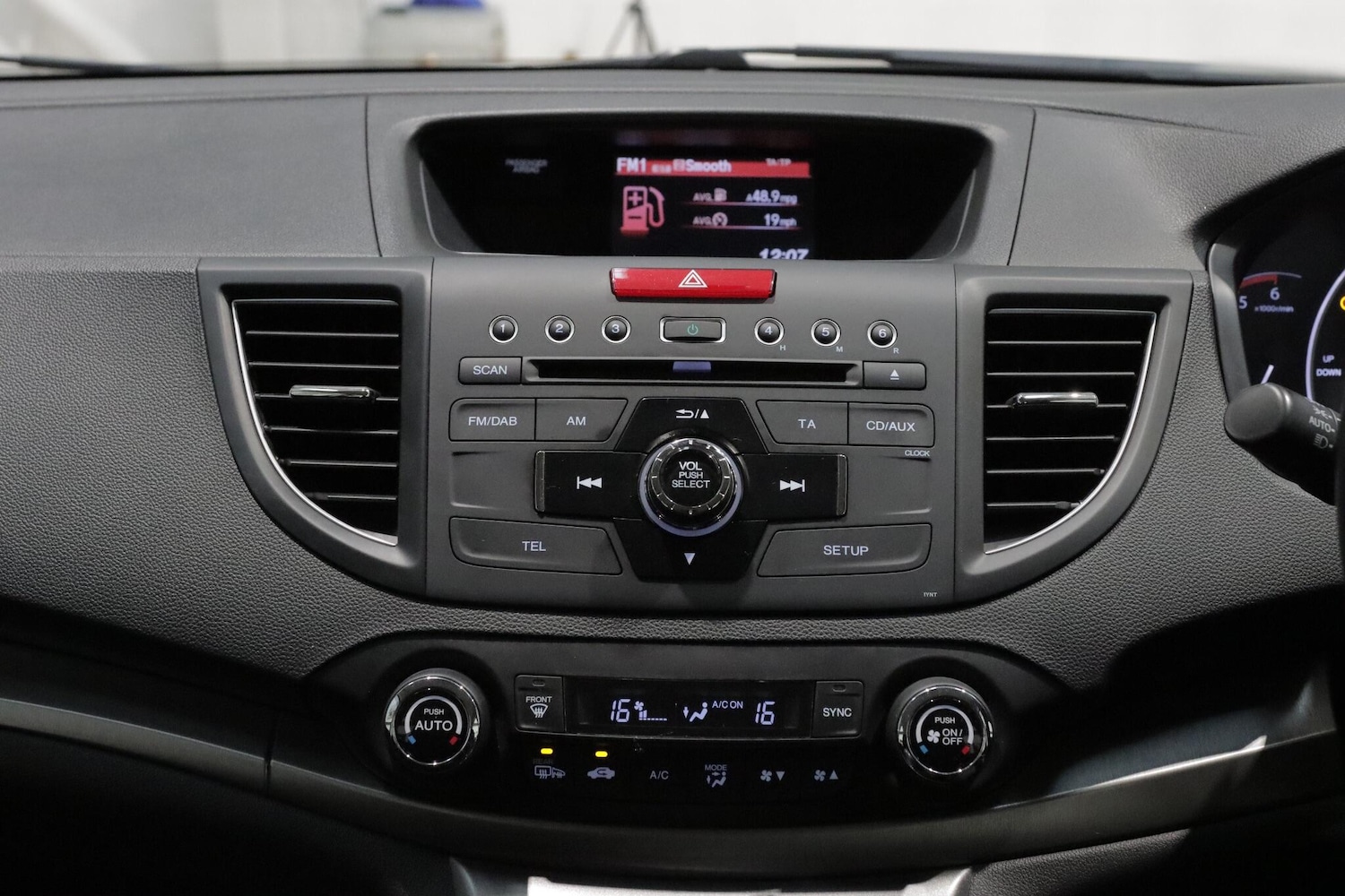 Used Honda CR-V 2014 for sale - 76584863: Photo 20