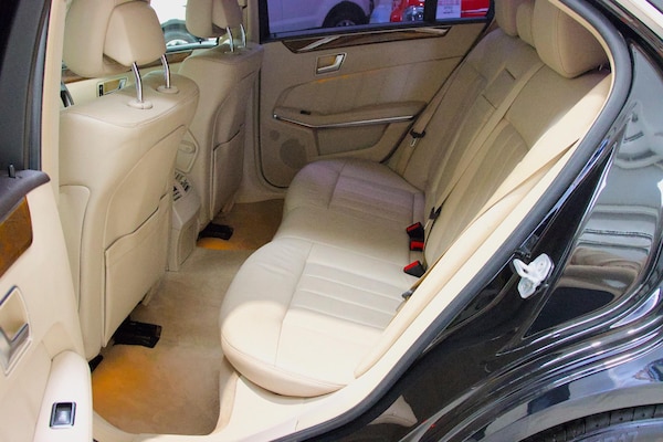 Used Mercedes-Benz E-Class 2013 for sale - 76247270: Photo 12