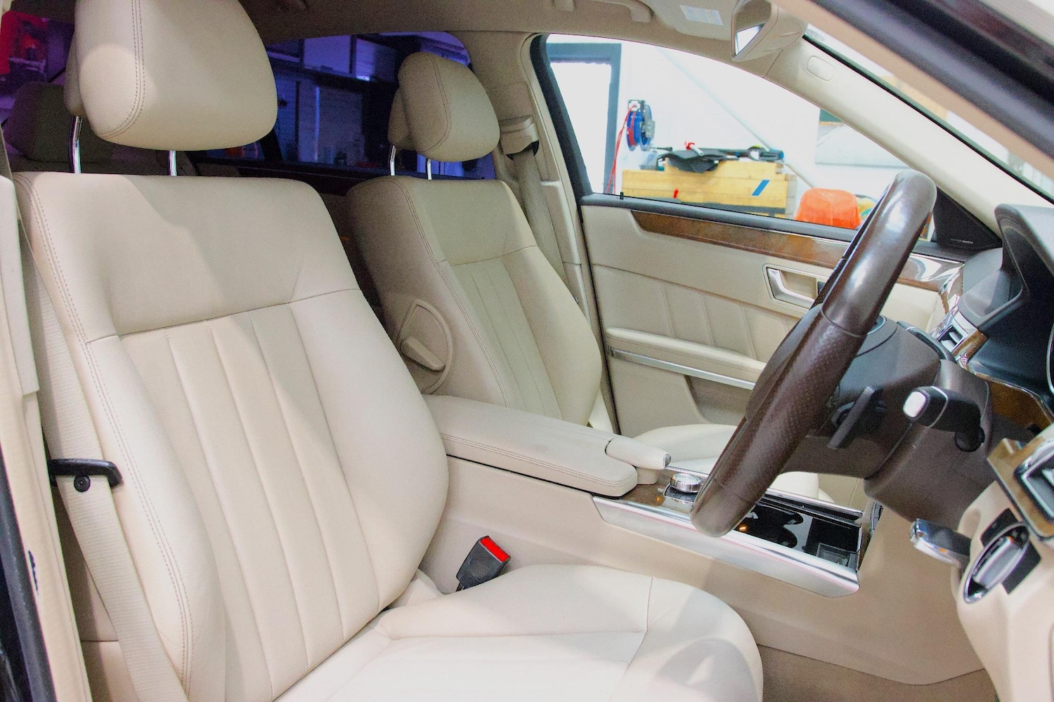 Used Mercedes-Benz E Class 2013 for sale - 76247270: Photo 14