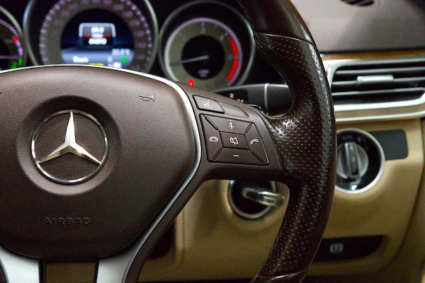 Used Mercedes-Benz E-Class 2013 for sale - 76247270: Photo 17